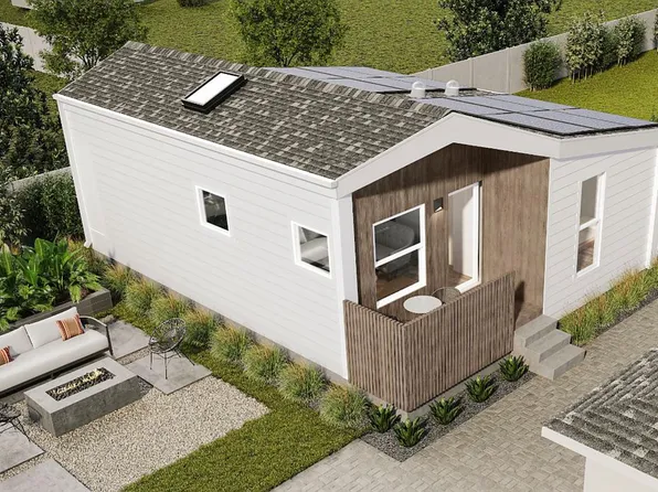 737 E 87th Pl, Los Angeles, CA 90002