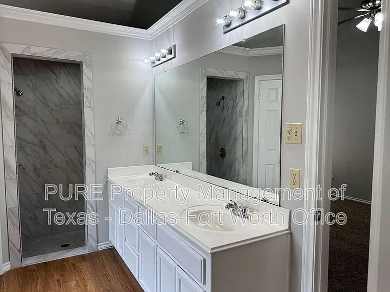 7724 Sagebrush Ct N — Photo 10