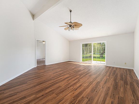 2nd image of 1656 Jonquil Dr