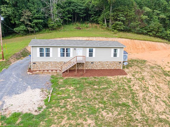 2nd image of 438 Olinger Dr