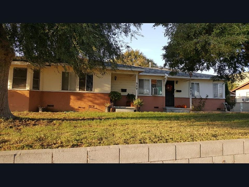 1st image of 957 W Orange Grove Ave