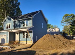 115 Edman St, Warwick, RI 02886