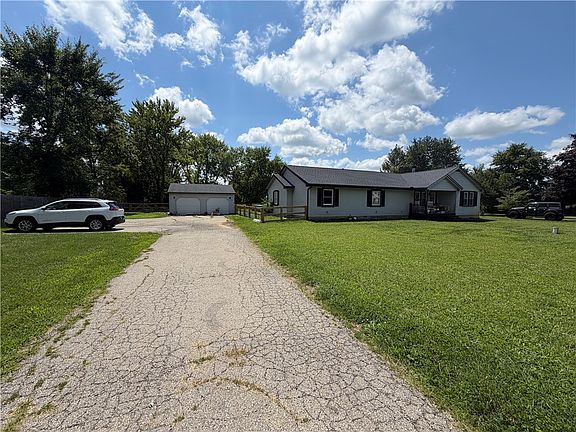 2nd image of 7991 W National Rd