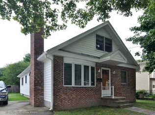 35 Victoria St, Providence, RI 02909