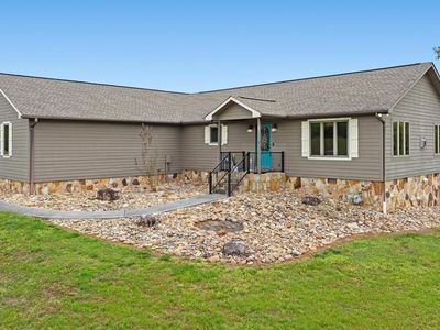 6052 Morganton Rd, Greenback, TN, 37742