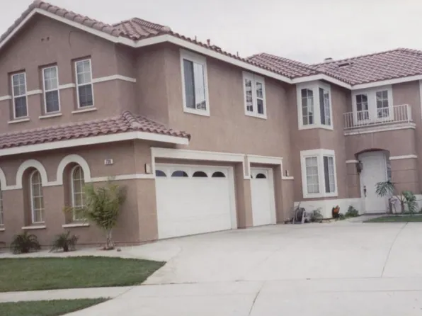 730 N Temescal St, Corona, CA 92879