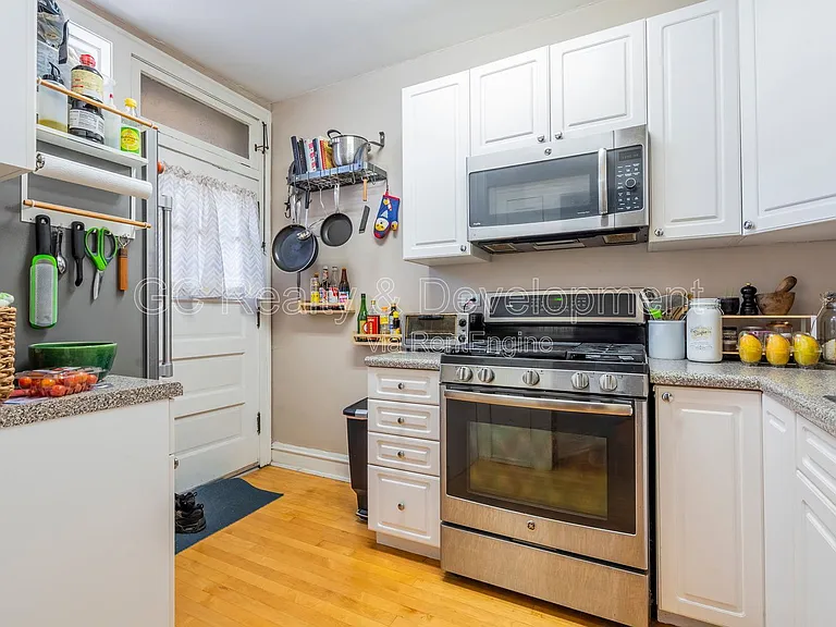 3649 N Kedvale Ave #1B — Photo 8