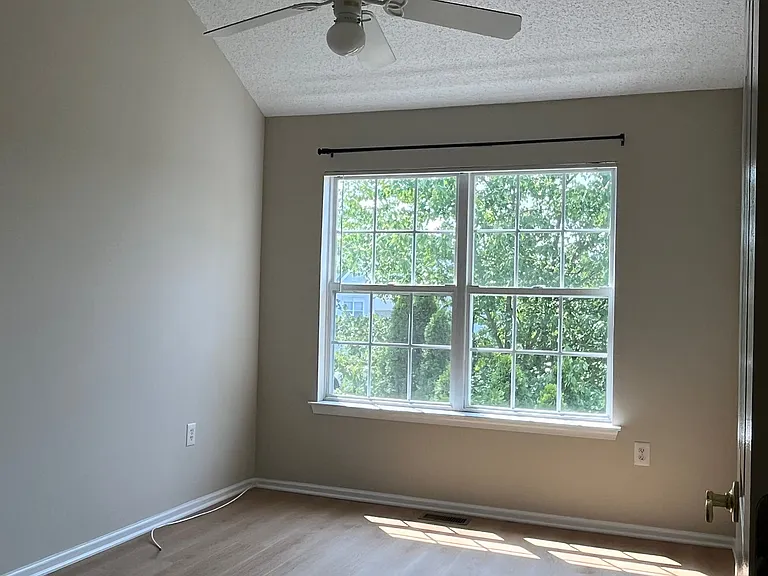2nd bdrm