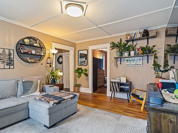 3rd image of 53-53A Chestnut Street