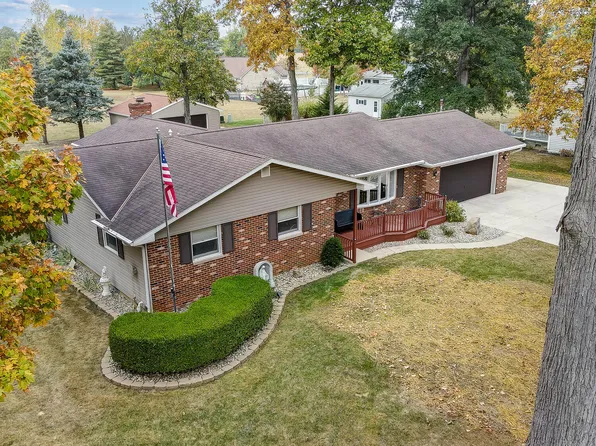 16459 Nottingham Dr, Wapakoneta, OH 45895