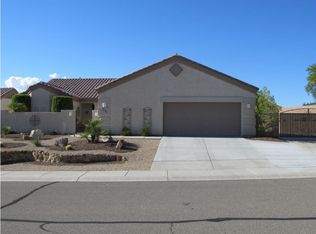 2335 Silverthorne Dr, Bullhead City, AZ 86442