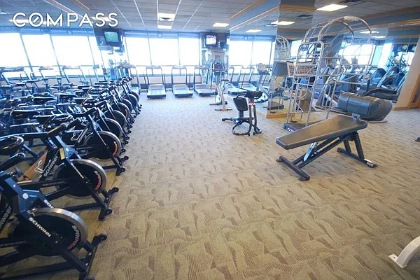 Rented by Compass | media 42