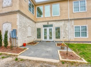 102 Vista Sendero, Blanco, TX 78606