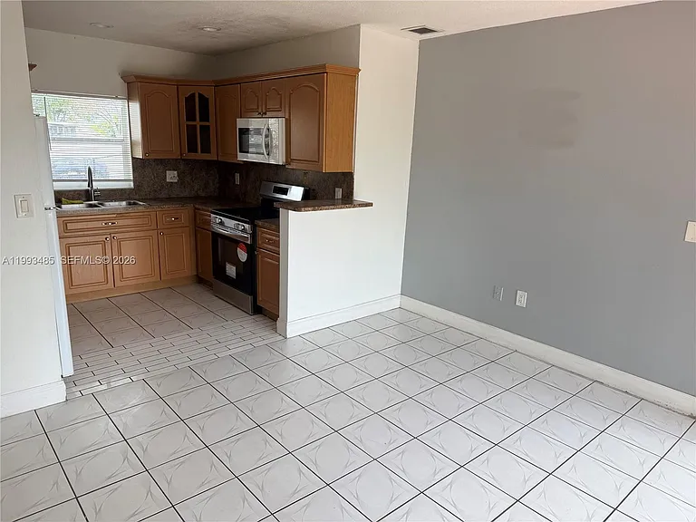 26468 SW 123rd Pl — Photo 10