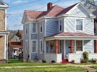 1814 2nd St, Moundsville, WV 26041