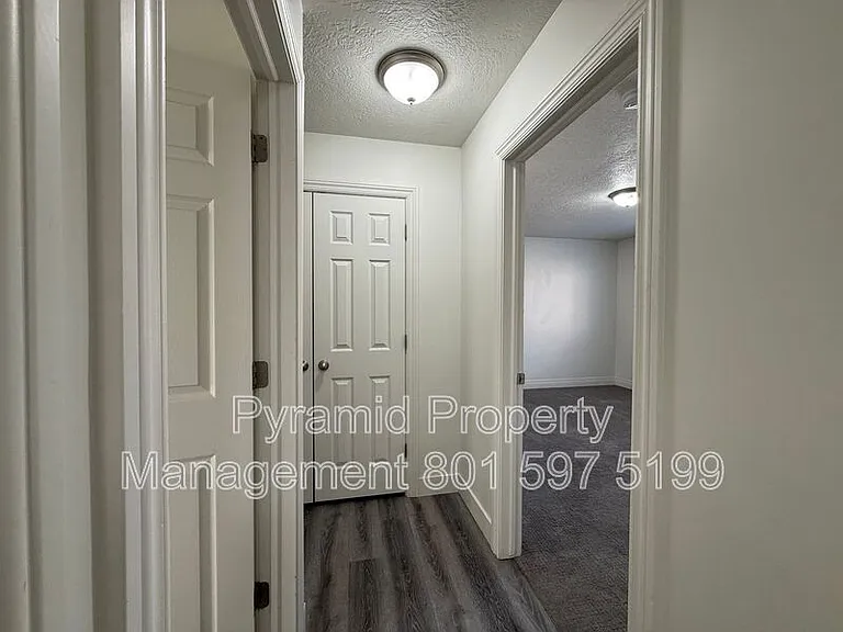 3178 S 945 E #B — Photo 12