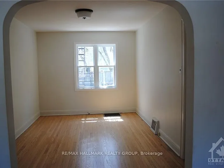 568 Gladstone Ave — Photo 7