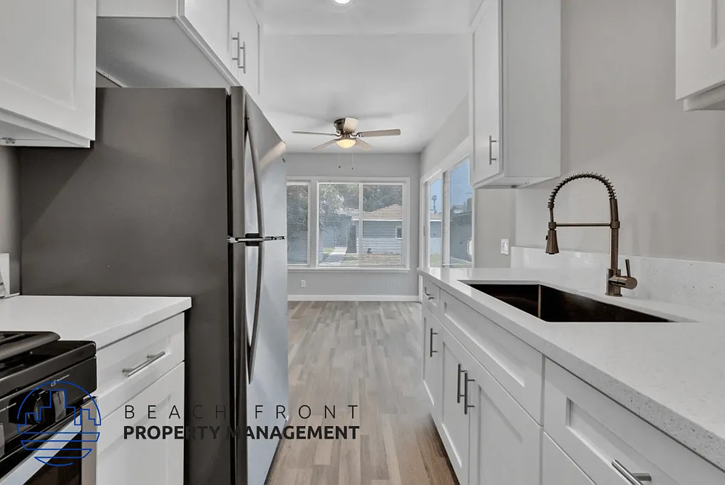 318 E. Hazel St. — Photo 2