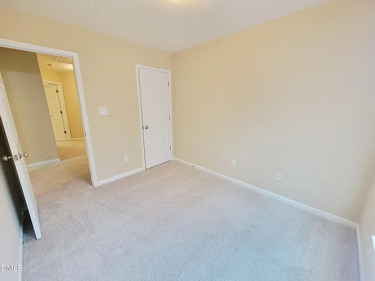 8327 Glenwood Springs Ct — Photo 39