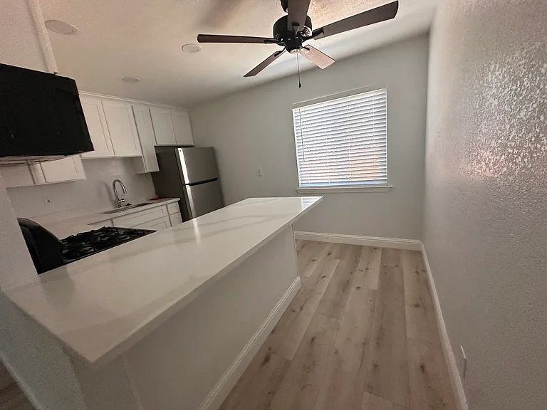 1350 Warburton Ave #2 — Photo 4