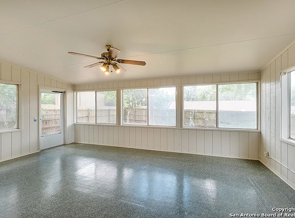4th image of 8215 Capricorn Dr