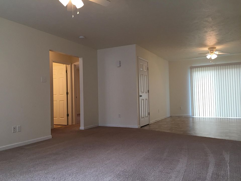 1st image of 125 Jan Ln #2