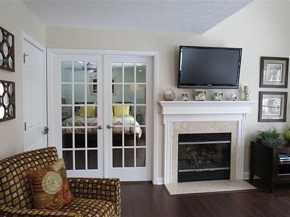 3rd image of 4356 Foxfire Dr