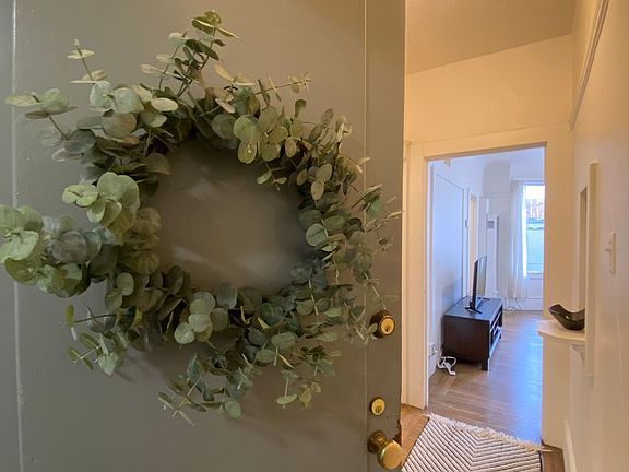 2nd image of 1515 Pine St APT 2