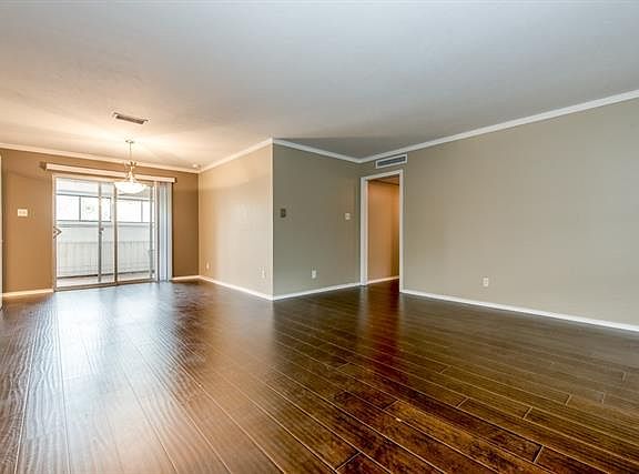 4th image of 11234 Park Central Pl #D