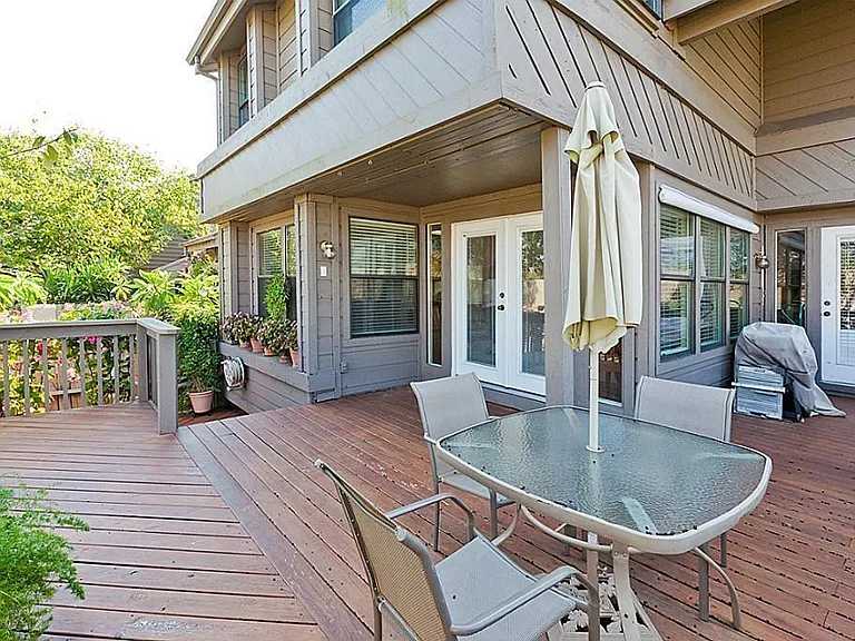 2619 Sailboat Dr — Photo 10