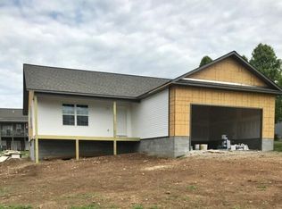 1209 Majors Ave, Harrison, AR 72601