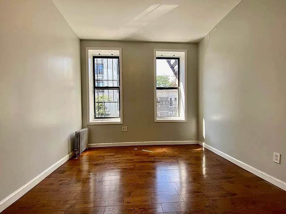 2nd image of 571 W 159th St APT 11