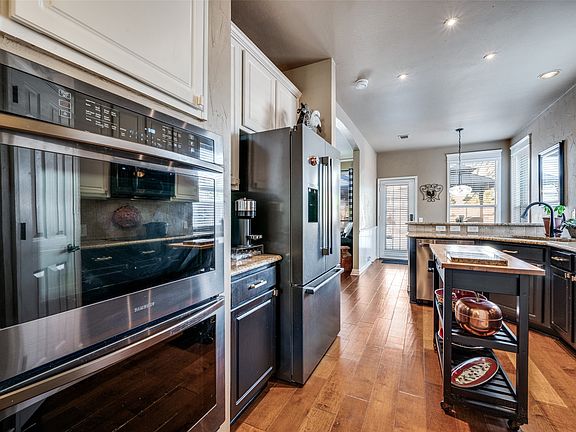 5th image of 5904 Berkshire Rd