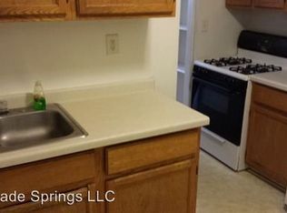 114 W 4th St, Duluth, MN 55806