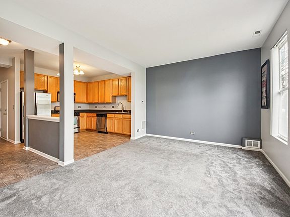 4th image of 2203 Flagstone Ln Unit 2203