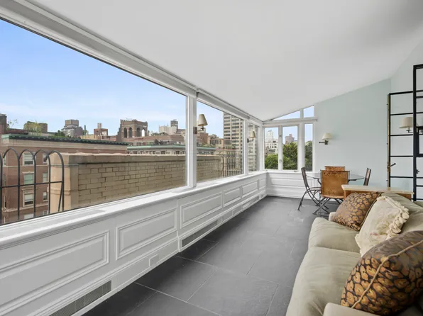 875 Park Avenue image 17 of 21