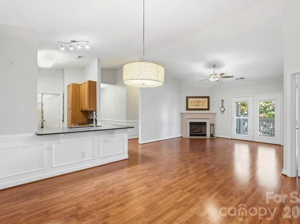 16752 Amberside Rd, Cornelius, NC 28031
