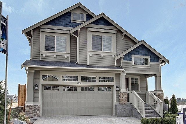 1st image of 7521 10th Pl NE #1