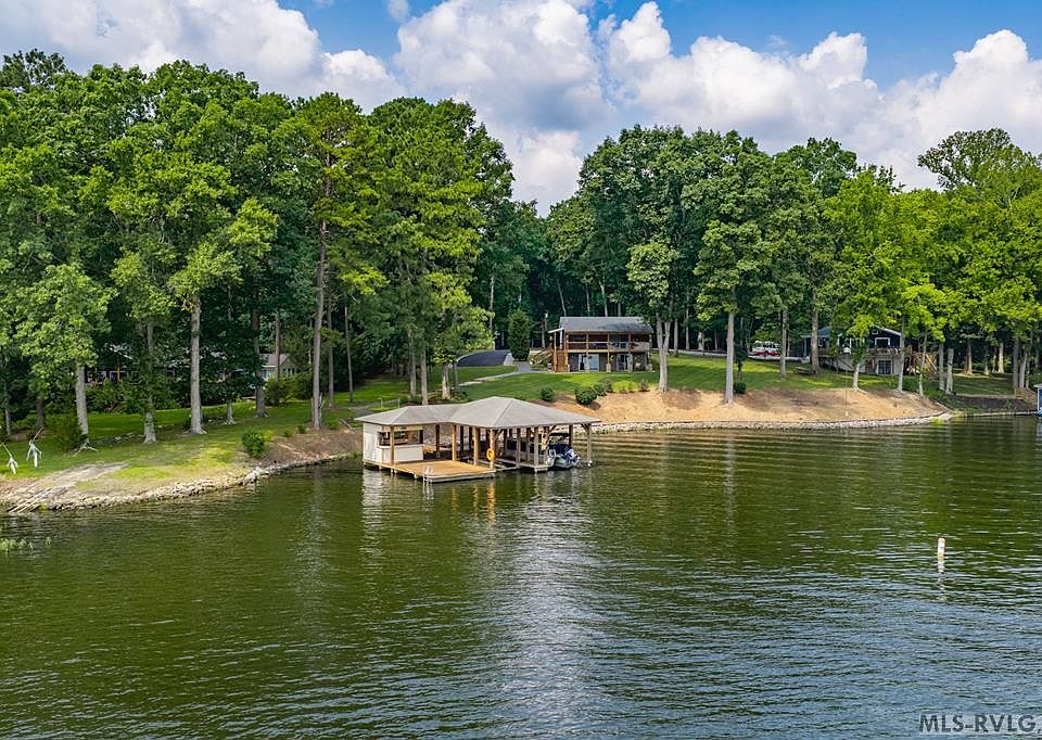 1st image of 118 Paradise Point