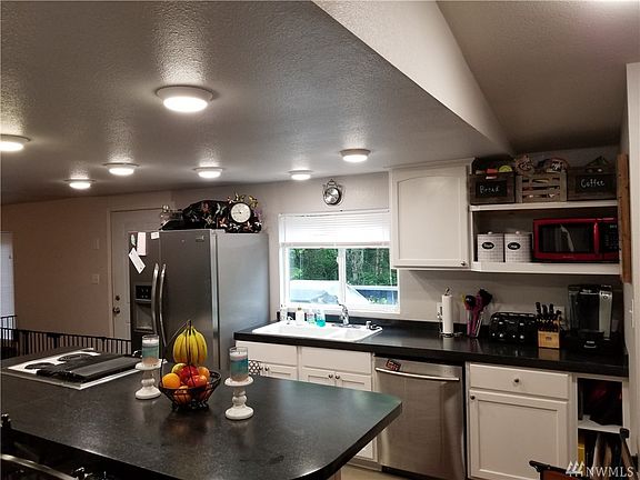 3rd image of 19313 252nd Street Ct E