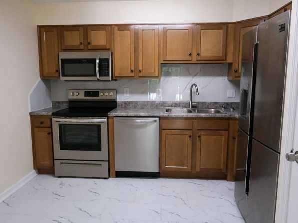 90 Elliot Rd UNIT 3B