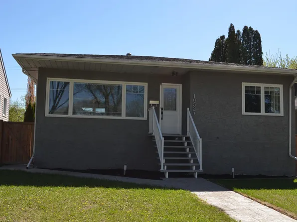 10527 81st St NW, Edmonton, AB T6A 3L3