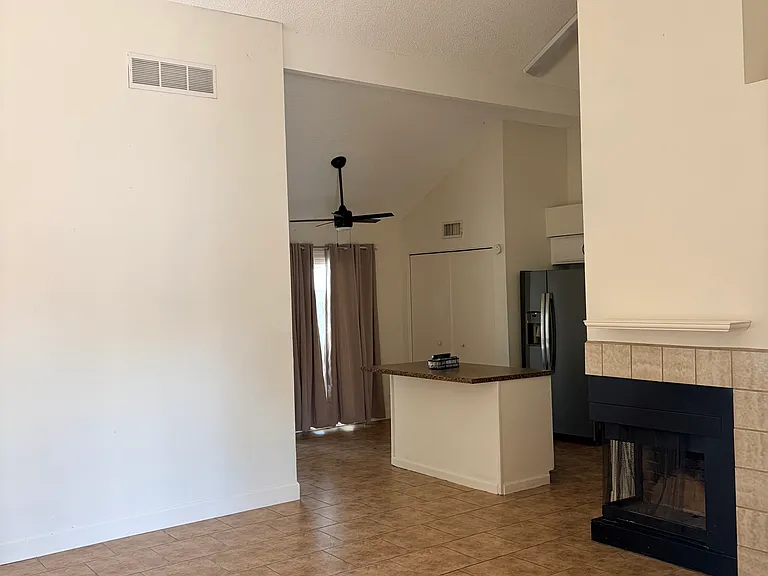 1535 N Horne #122 — Photo 3