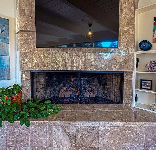 1560 Ronne Dr — Photo 13