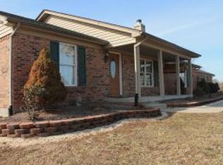 13597 Chesterville Rd, Moores Hill, IN 47032