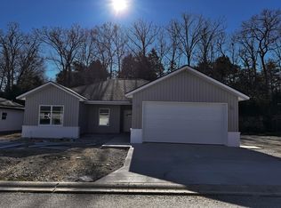 180 Sunrise Villa Drive, Branson, MO 65616