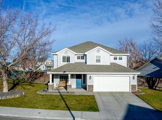 2614 W 32nd Ct, Kennewick, WA 99337