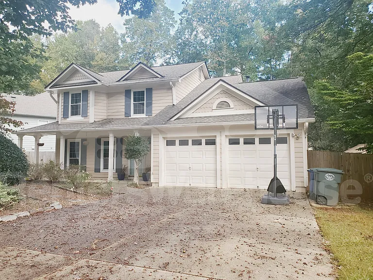 1020 Towne Manor Ct NW — Photo 1