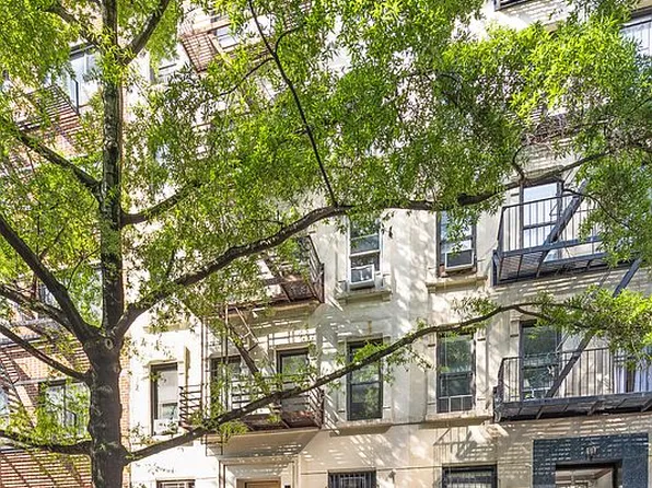 323 E 90th St #123456, New York, NY 10128