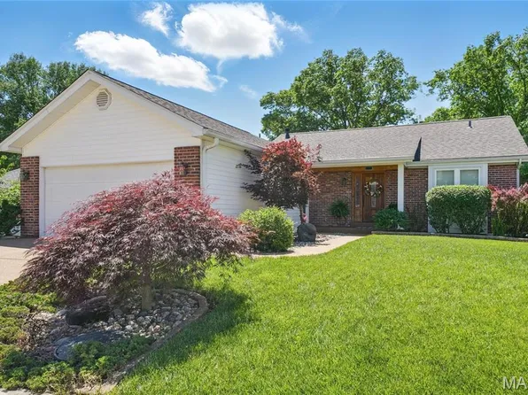 857 Westbrooke Meadows Ct, Ballwin, MO 63021